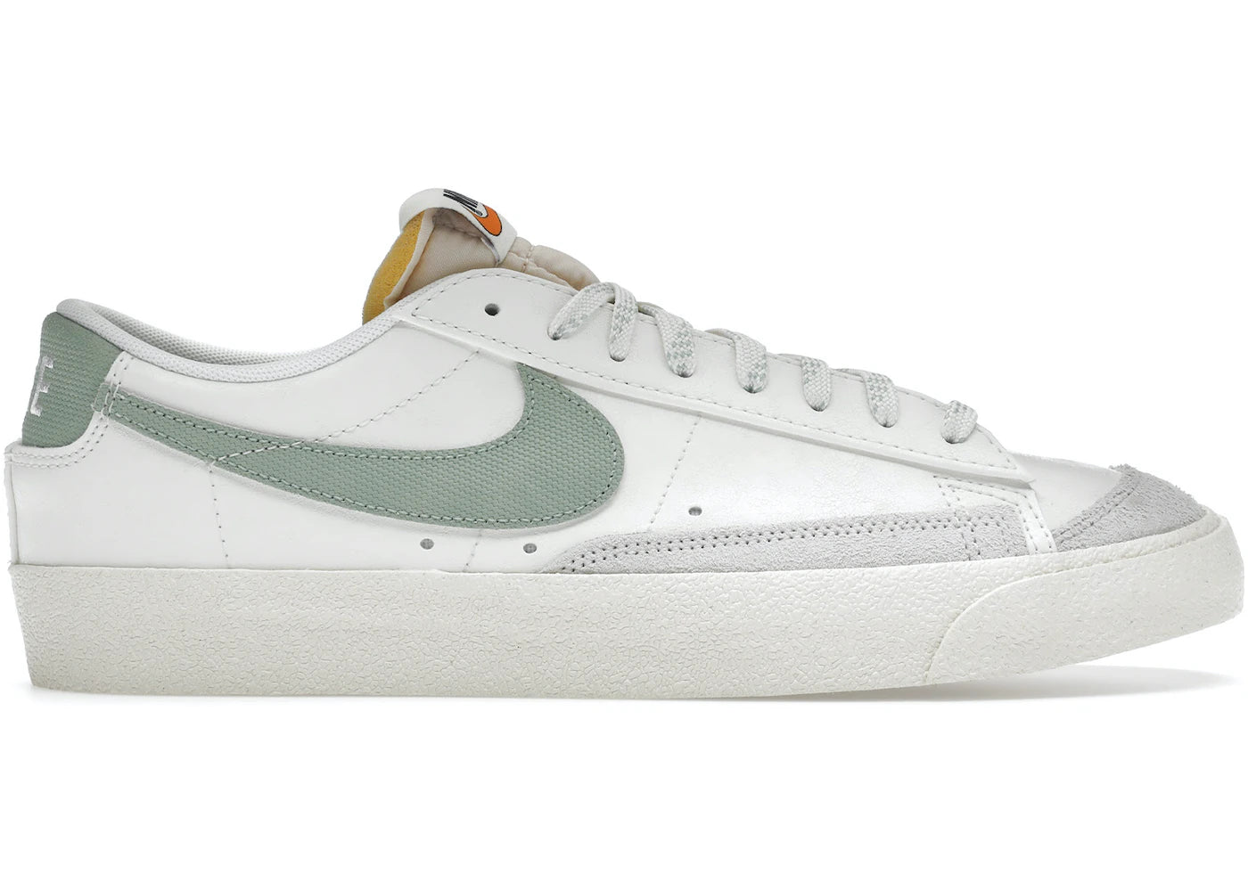 Nike Blazer 77 Low Premium Certified Fresh