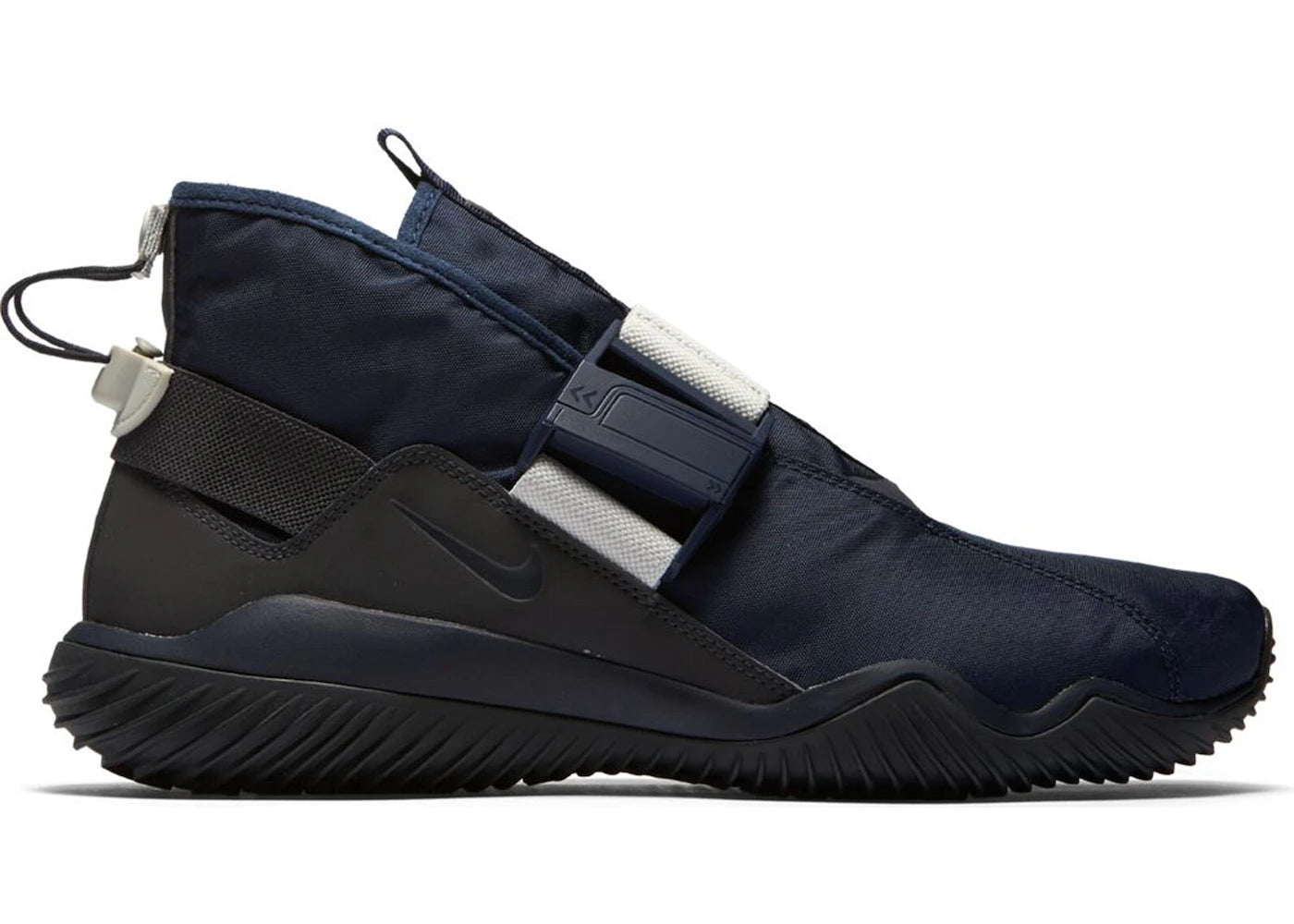 Nike Komyuter Obsidian